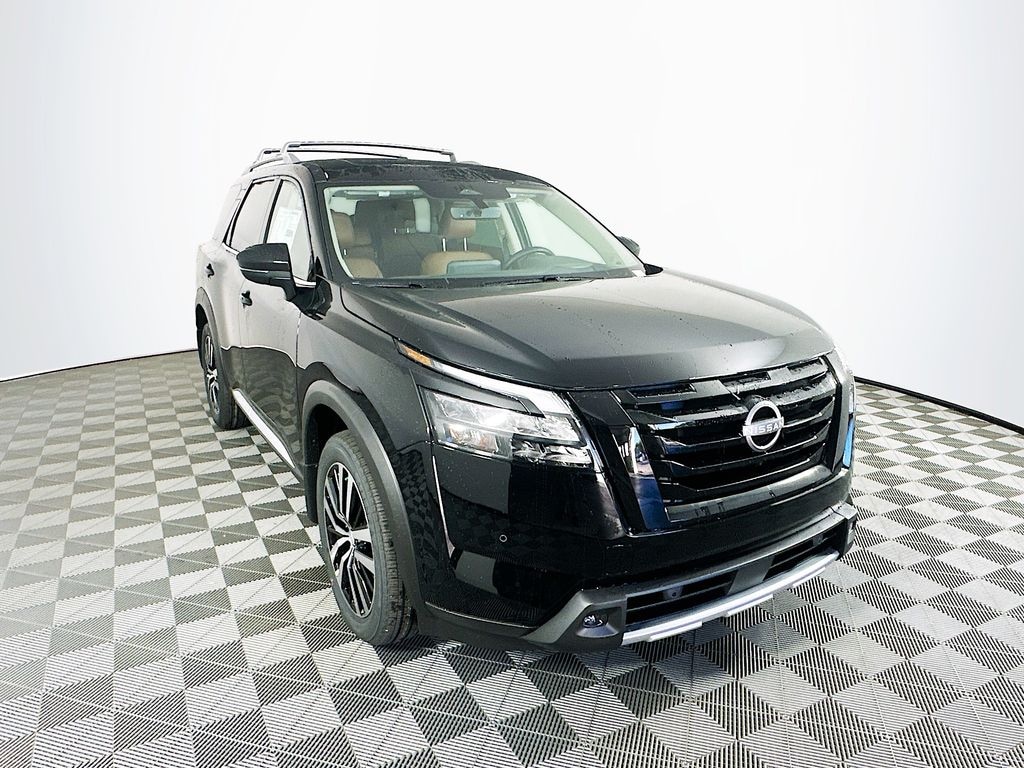 New 2025 Nissan Pathfinder Platinum SUV