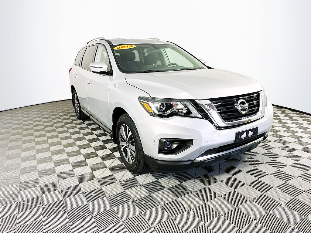 Used 2019 Nissan Pathfinder S with VIN 5N1DR2MM1KC651604 for sale in Toledo, OH