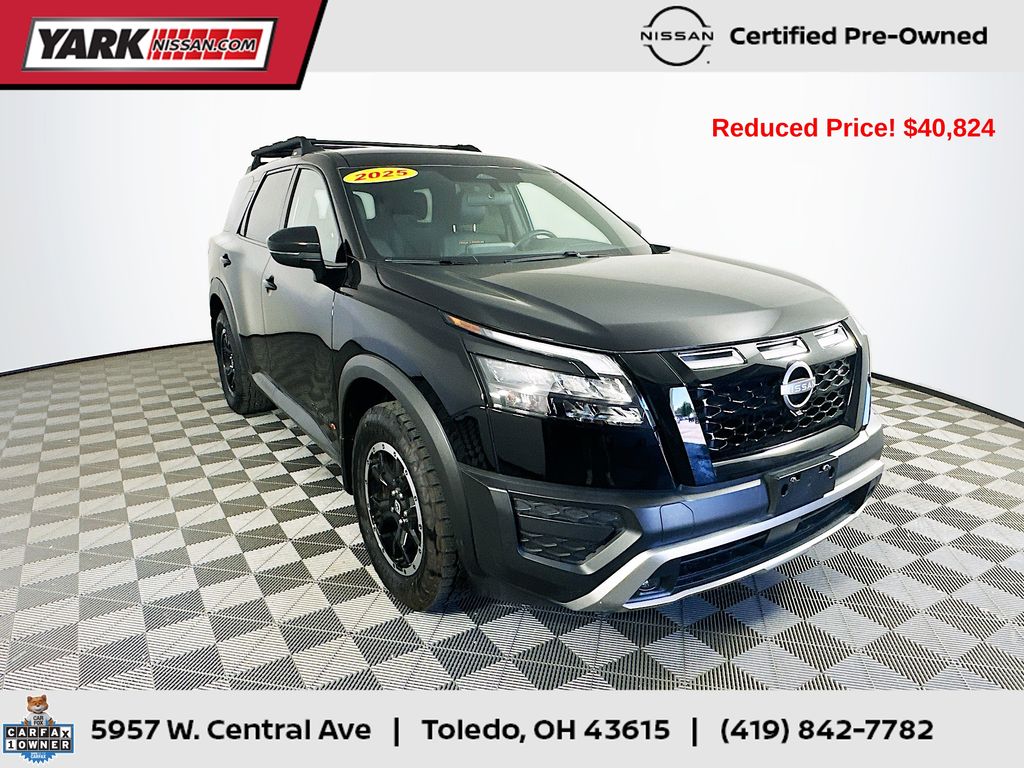 2025 Nissan Pathfinder Rock Creek 4WD's photo