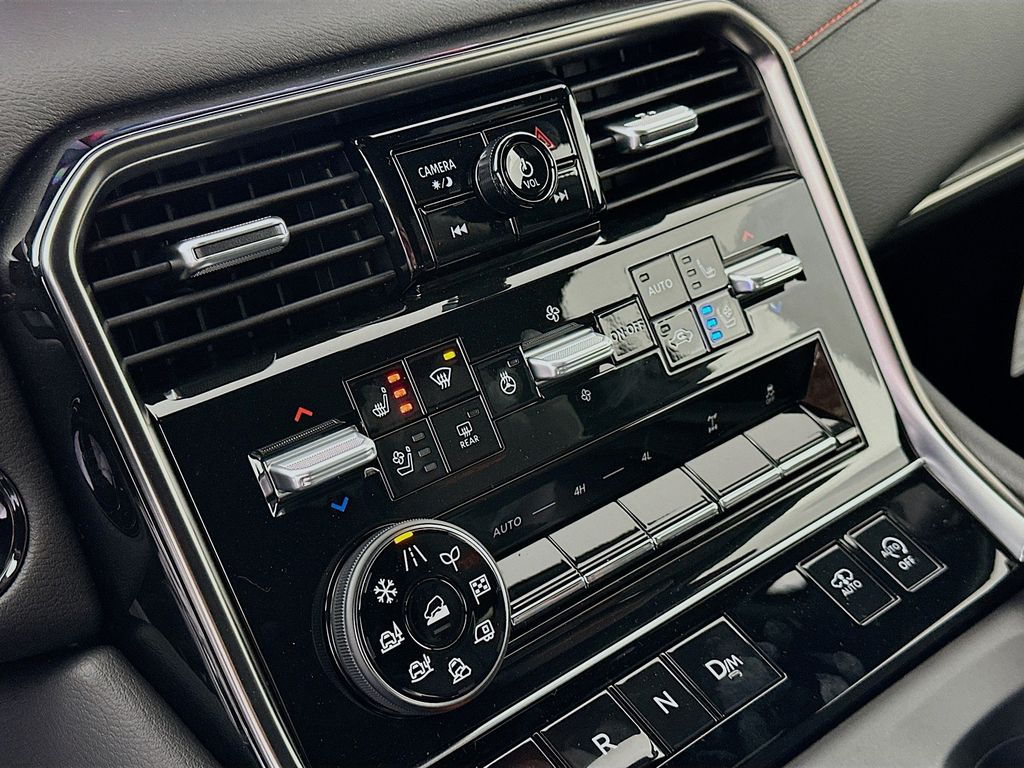 2026 Nissan Armada PRO-4X - Photo 22