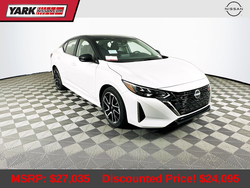 2025 Nissan Sentra SR's photo