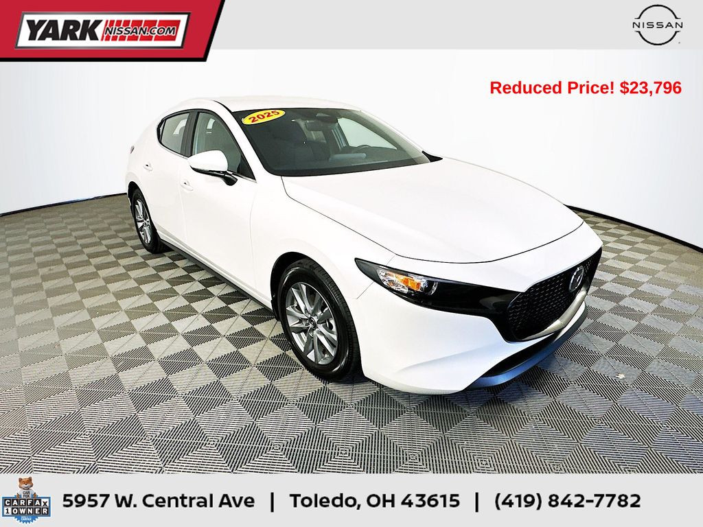 2025 Mazda CX-3 S's photo