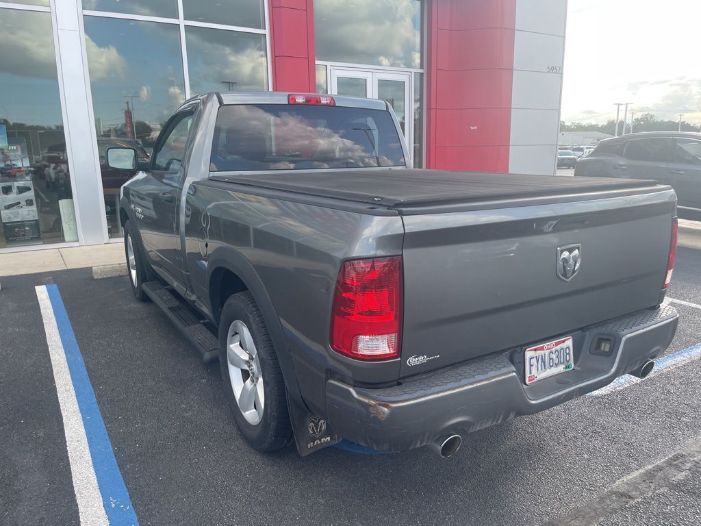 2013 Ram 1500 Tradesman Express photo 4