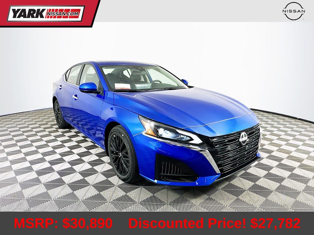 2025 Nissan Altima