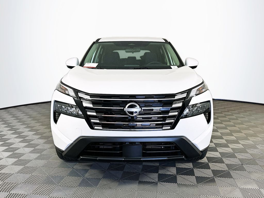2026 Nissan Rogue SV photo 2