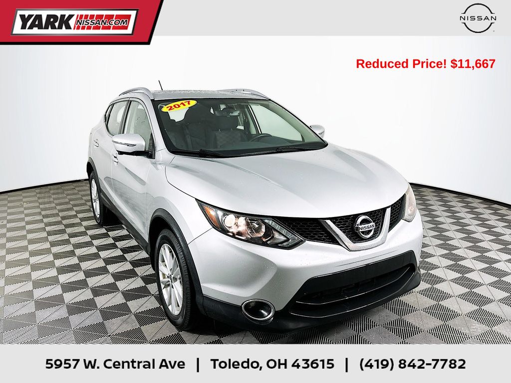 2017 Nissan Rogue Sport SV