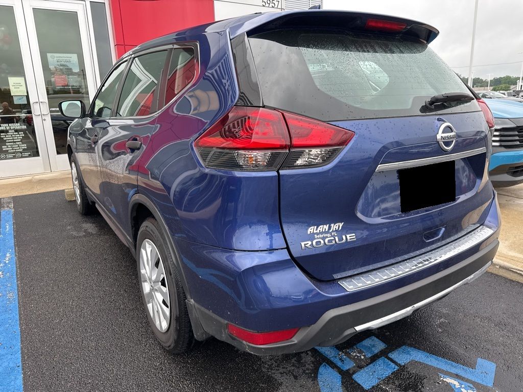2020 Nissan Rogue S photo 3