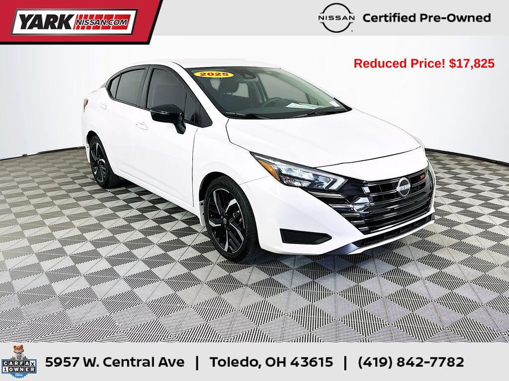 2025 Nissan Versa 1.6 SR CVT's photo