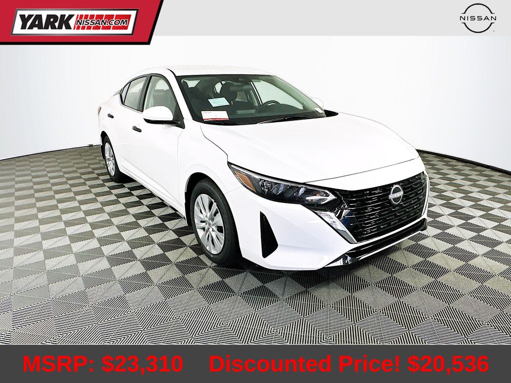 2025 Nissan Sentra S's photo