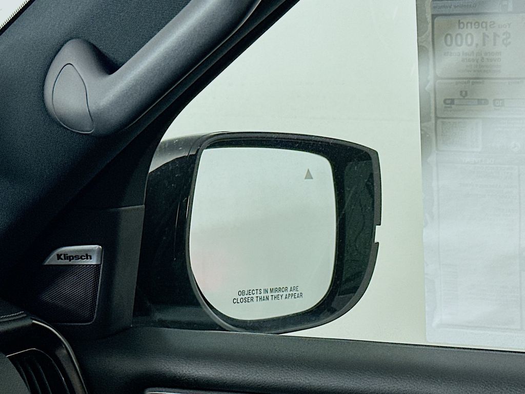 2026 Nissan Armada PRO-4X - Photo 23