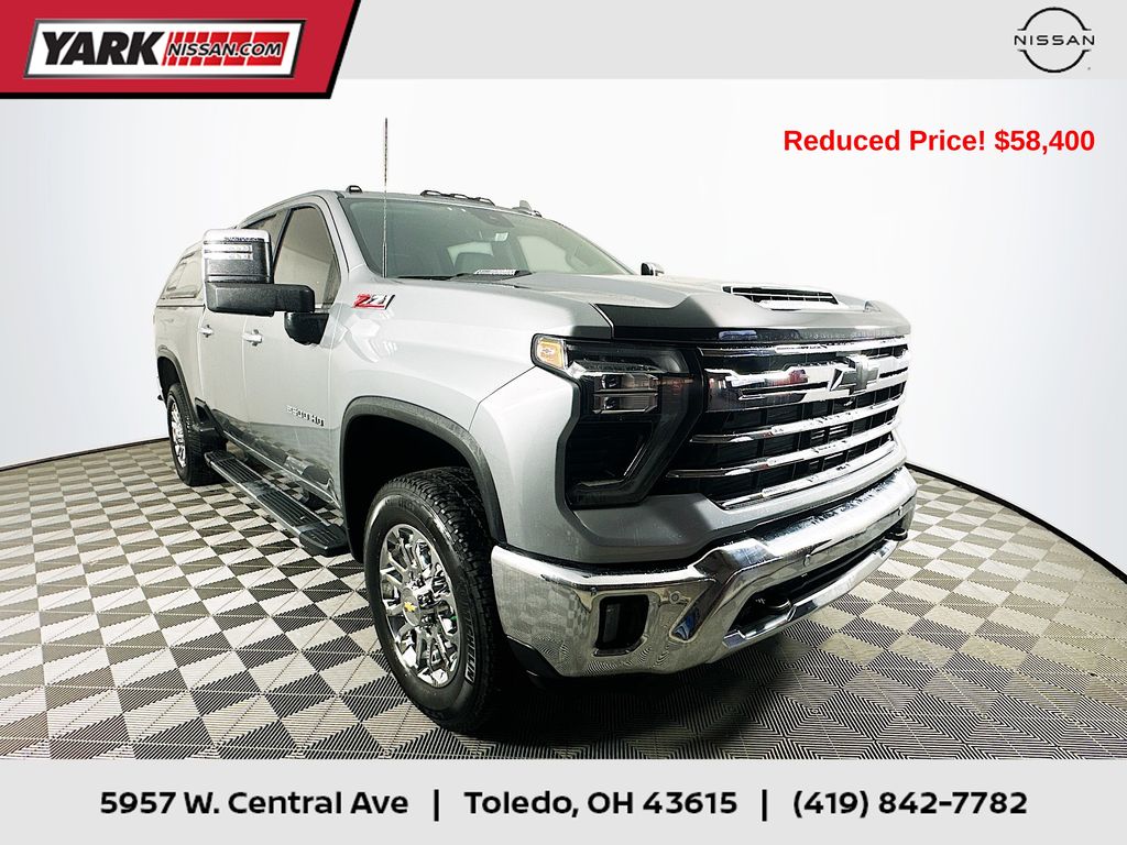 2024 Chevrolet Silverado HD LTZ's photo