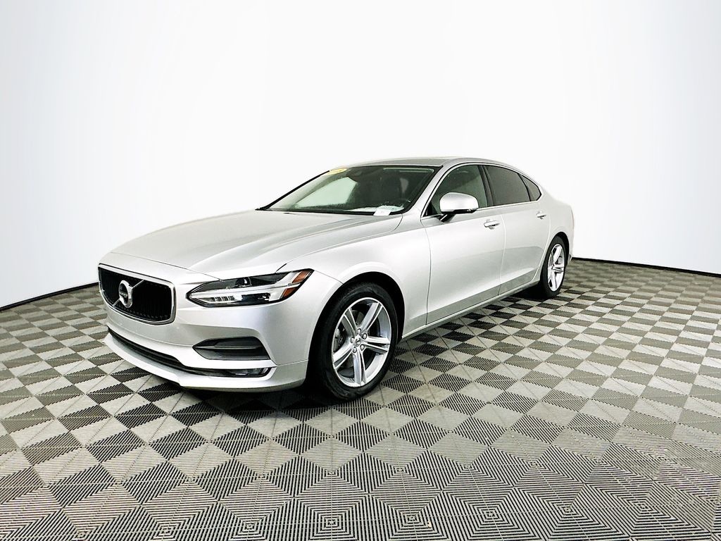 Used 2018 Volvo S90 T5 AWD Momentum Sedan