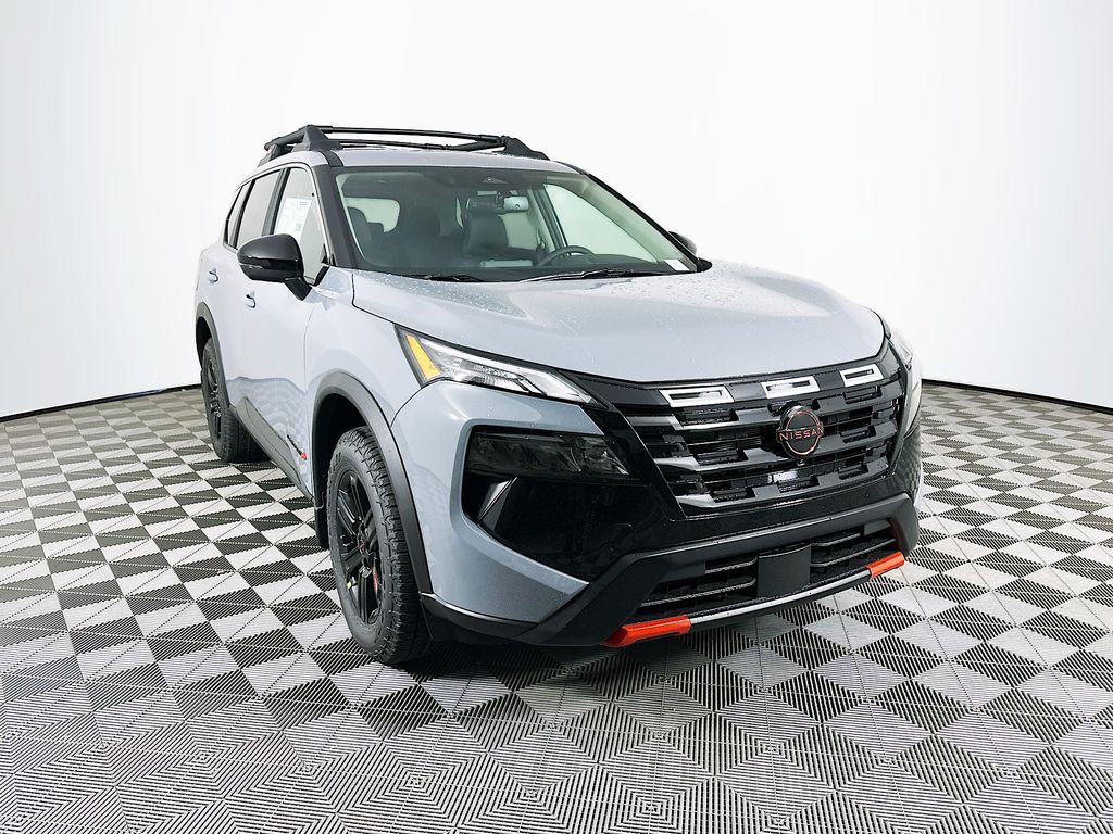 2026 Nissan Rogue SV photo 2