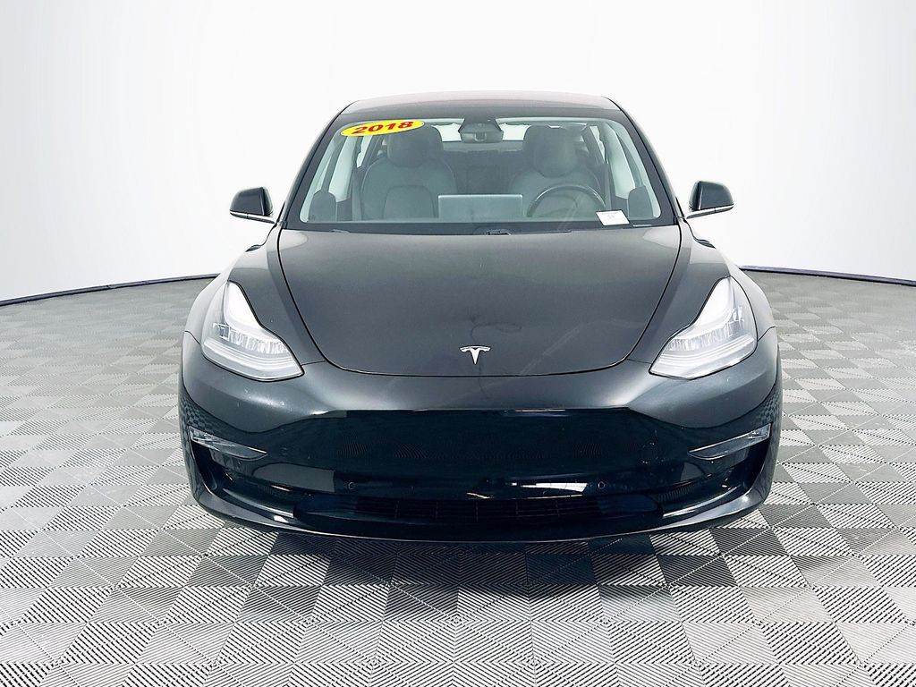 2018 Tesla Model 3 Long Range photo 2