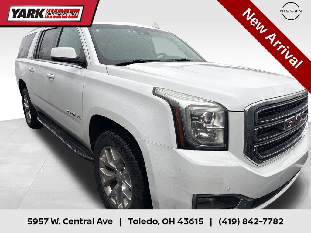2017 GMC Yukon SLT's photo