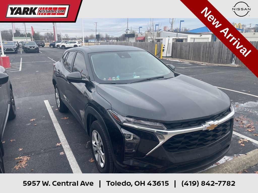2024 Chevrolet Trax LS