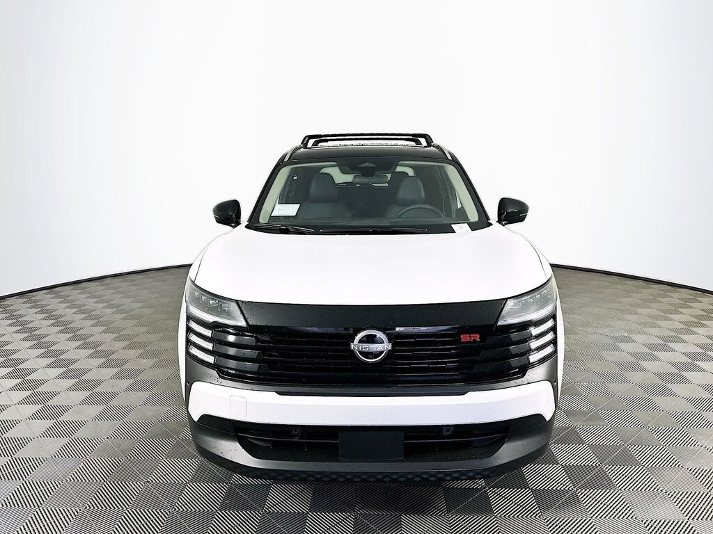 New 2026 Nissan Kicks SR SUV