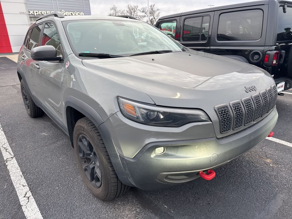 2019 Jeep Cherokee Trailhawk photo 3