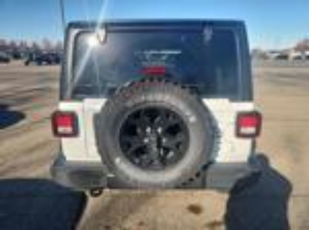 2021 Jeep Wrangler Unlimited Sport photo 2