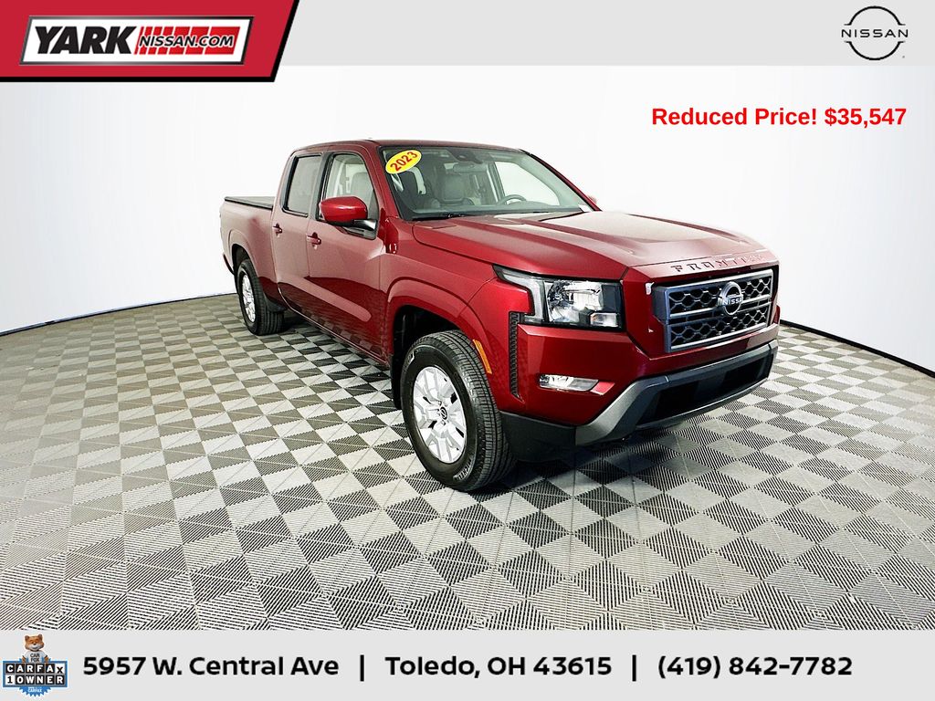 2023 Nissan Frontier SV Crew Cab 4X4 LWB's photo