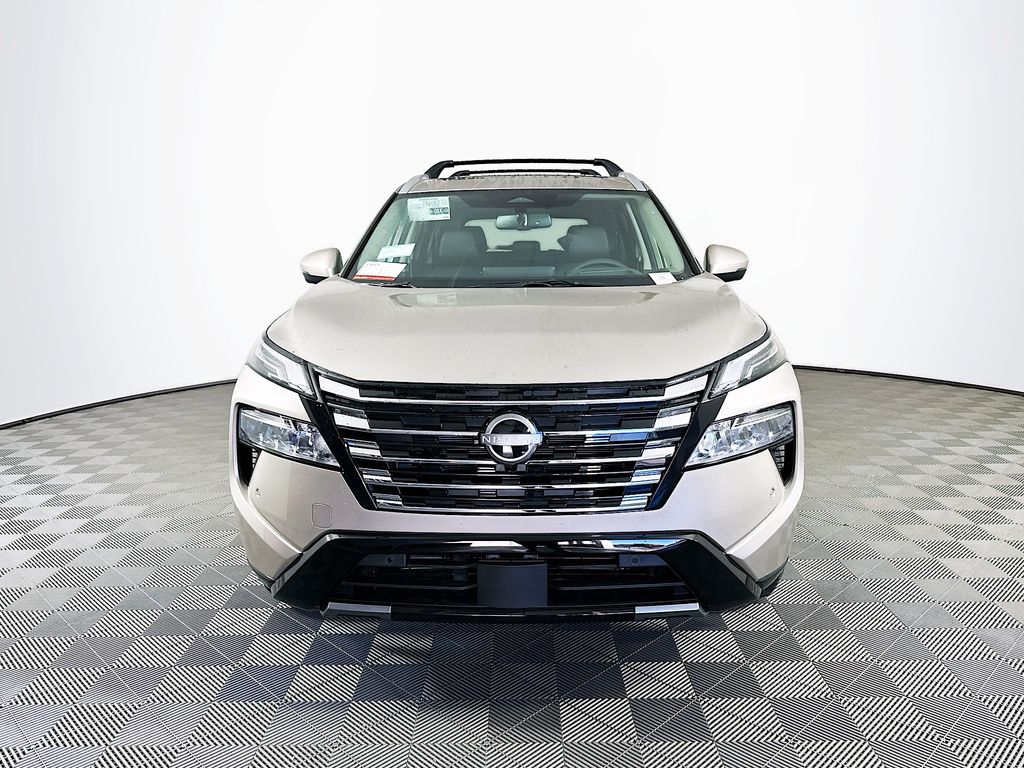 2026 Nissan Rogue Platinum photo 3