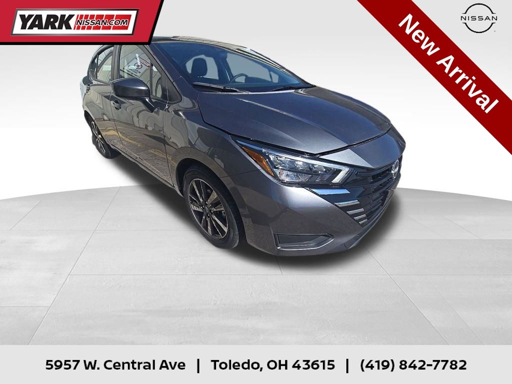 2025 Nissan Versa 1.6 SV CVT's photo