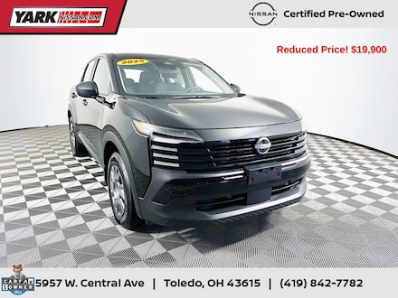 2025 Nissan Kicks S SUV