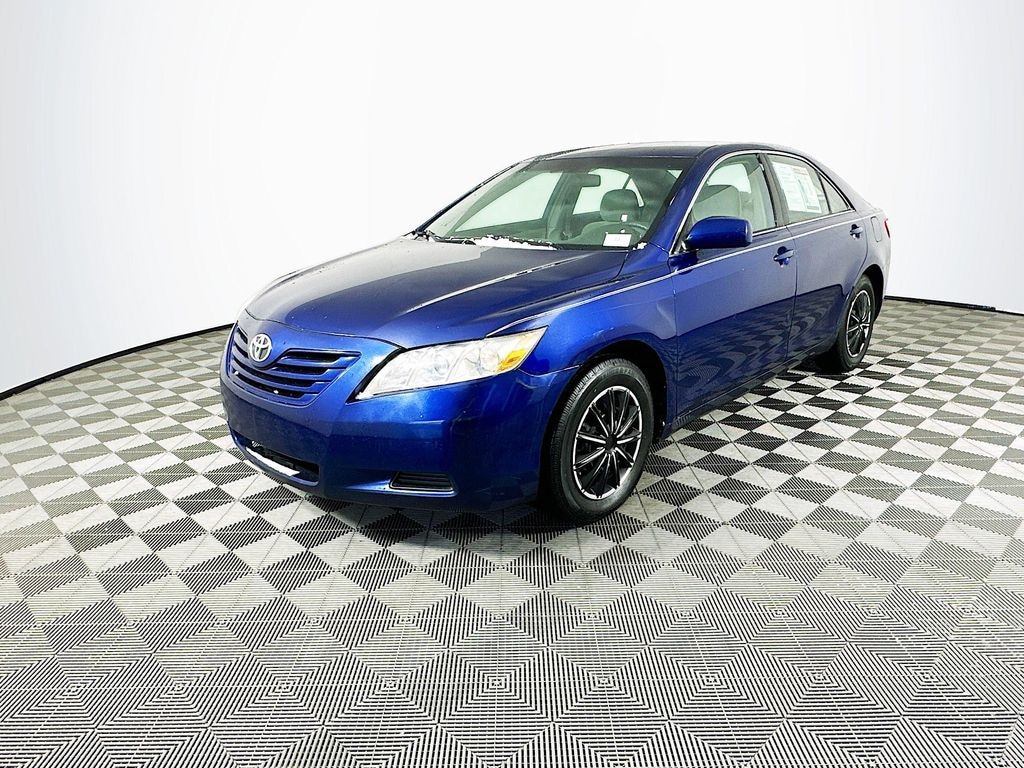 Used 2009 Toyota Camry LE Sedan
