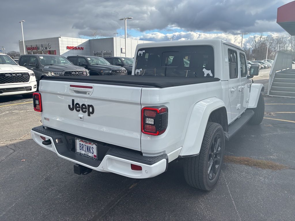 2021 Jeep Gladiator Overland photo 3