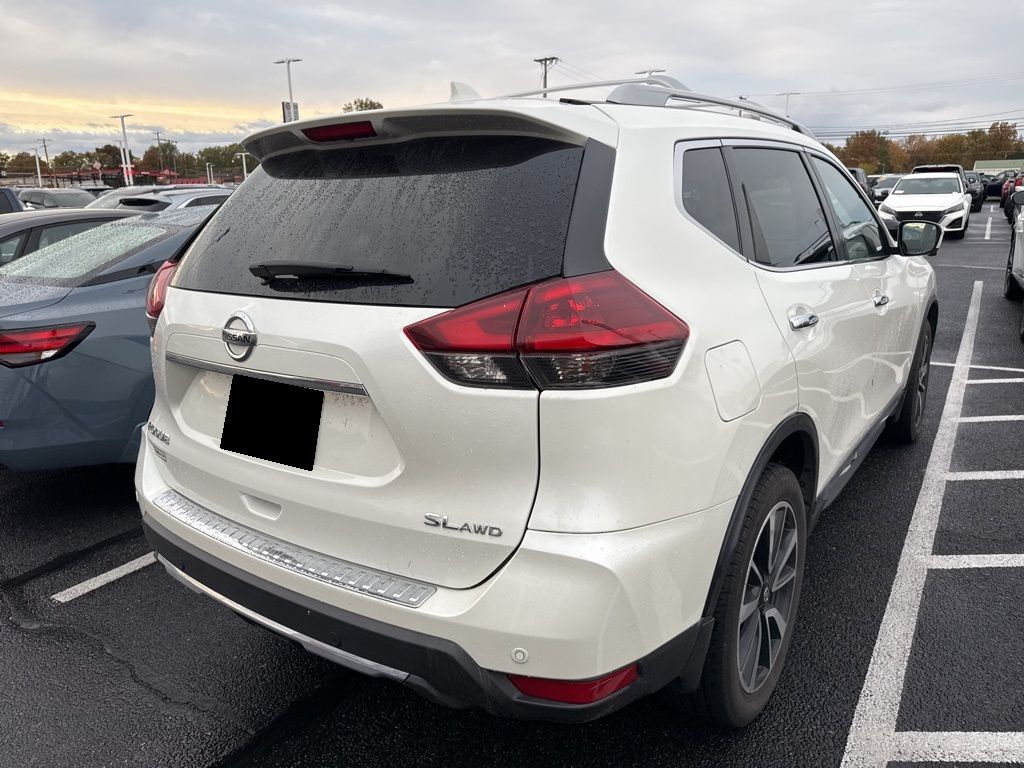 2019 Nissan Rogue SL photo 4