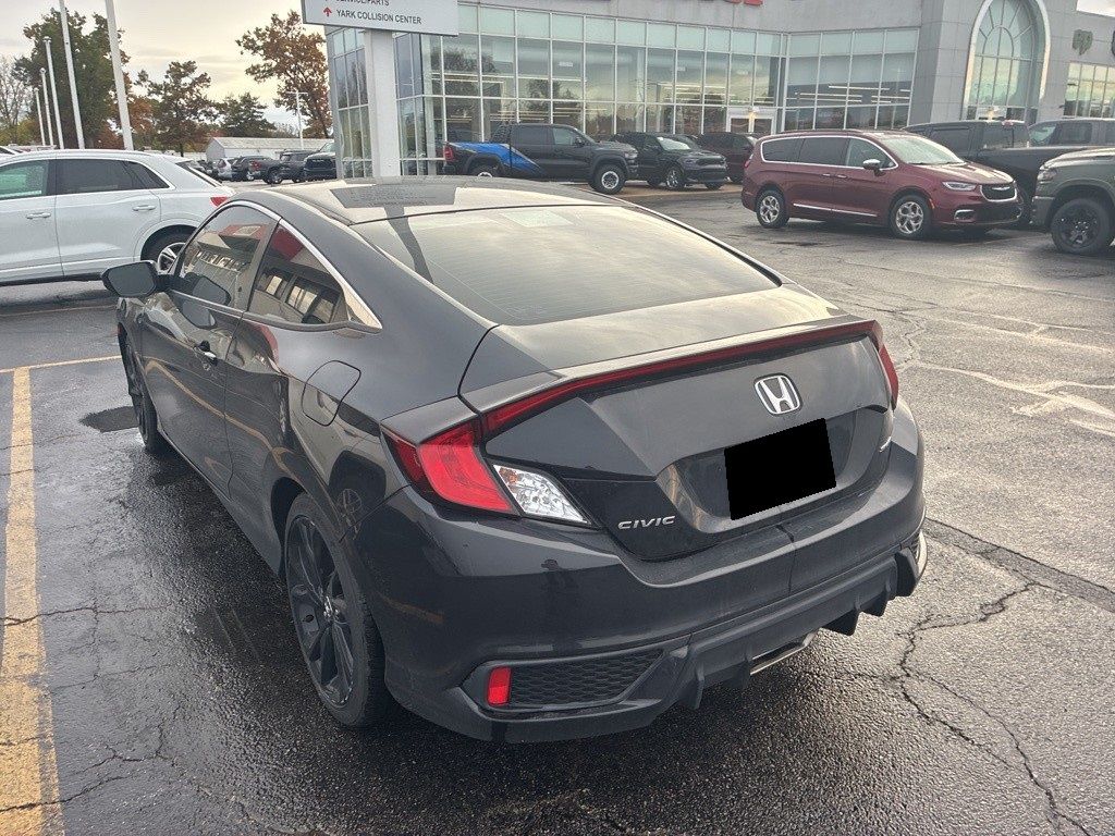 2020 Honda Civic Sport photo 3