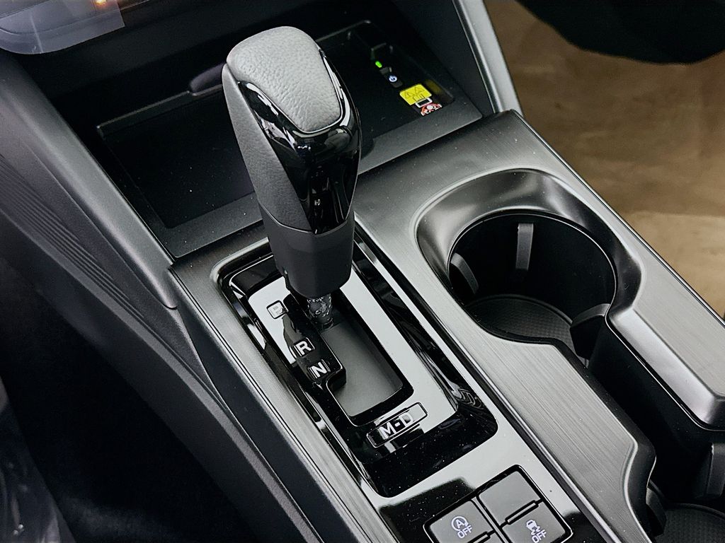 2026 Subaru Outback Limited - Photo 22