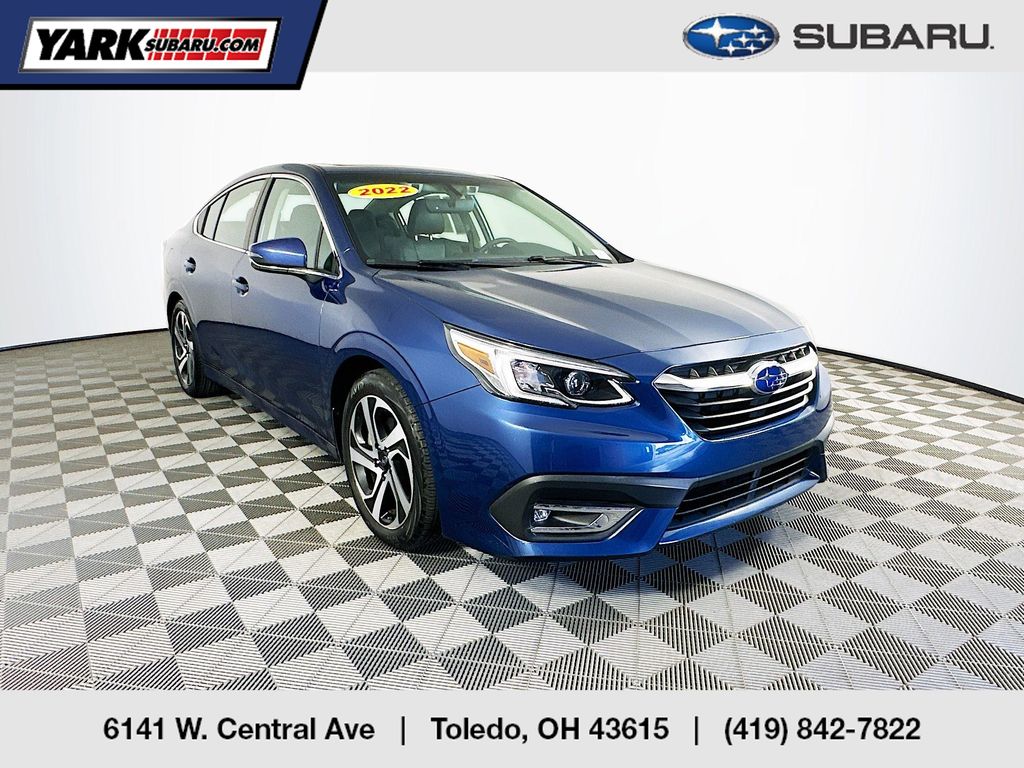 2022 Subaru Legacy Limited's photo