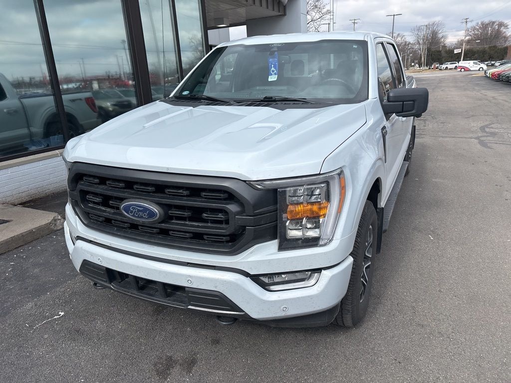 Used 2021 Ford F-150 XLT Truck SuperCrew Cab
