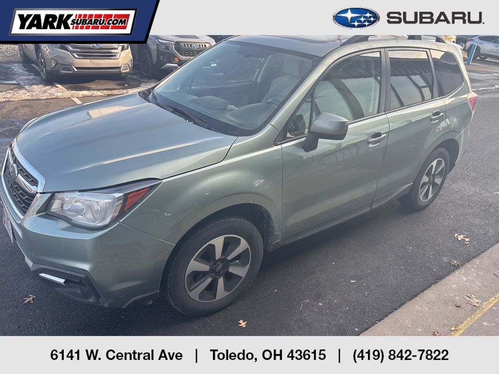 2017 Subaru Forester Premium's photo