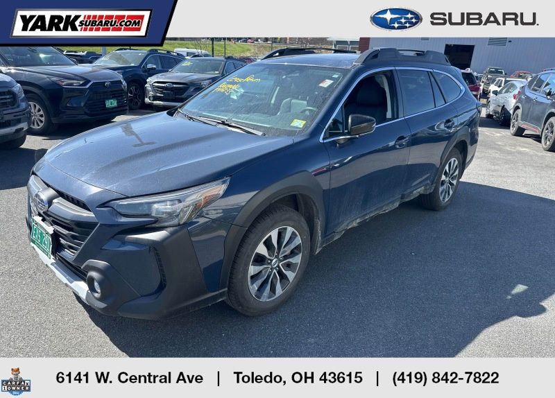 2023 Subaru Outback Limited's photo
