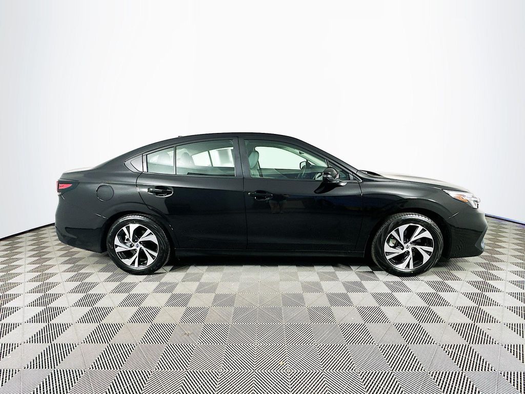 2025 Subaru Legacy Premium - Photo 11