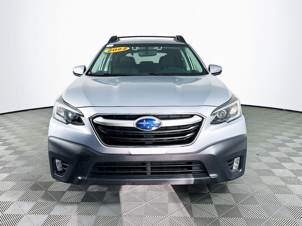 Used 2022 Subaru Outback Premium SUV