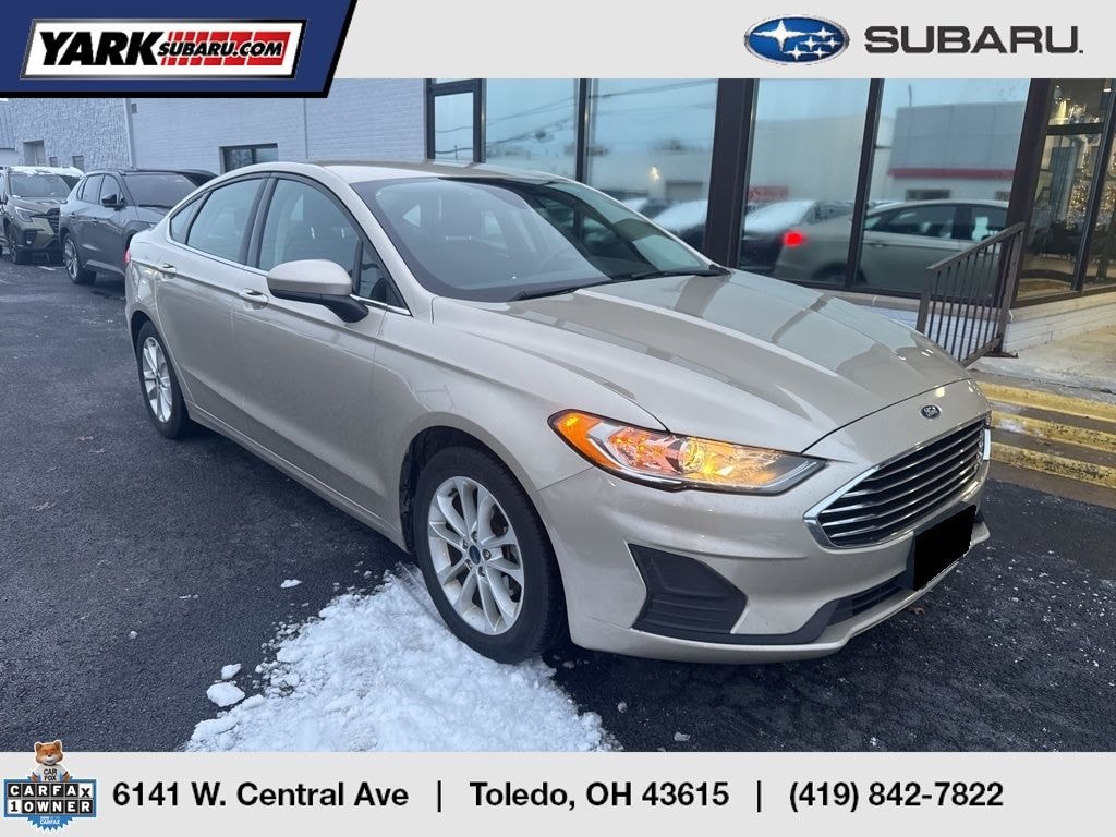 Used 2019 Ford Fusion SE Sedan