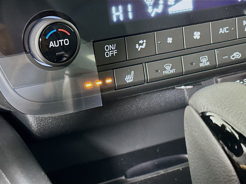 2026 Subaru Outback Limited - Photo 26