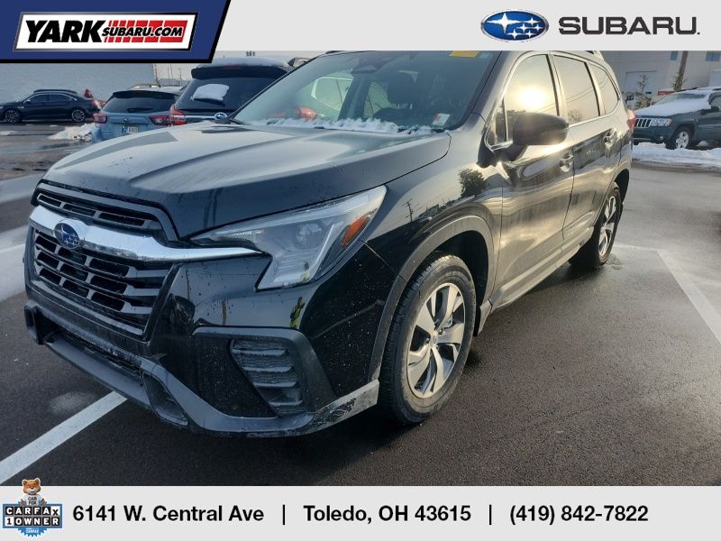 2023 Subaru Ascent Premium's photo