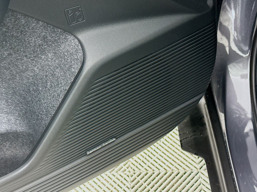 2026 Subaru Outback Limited XT - Photo 25