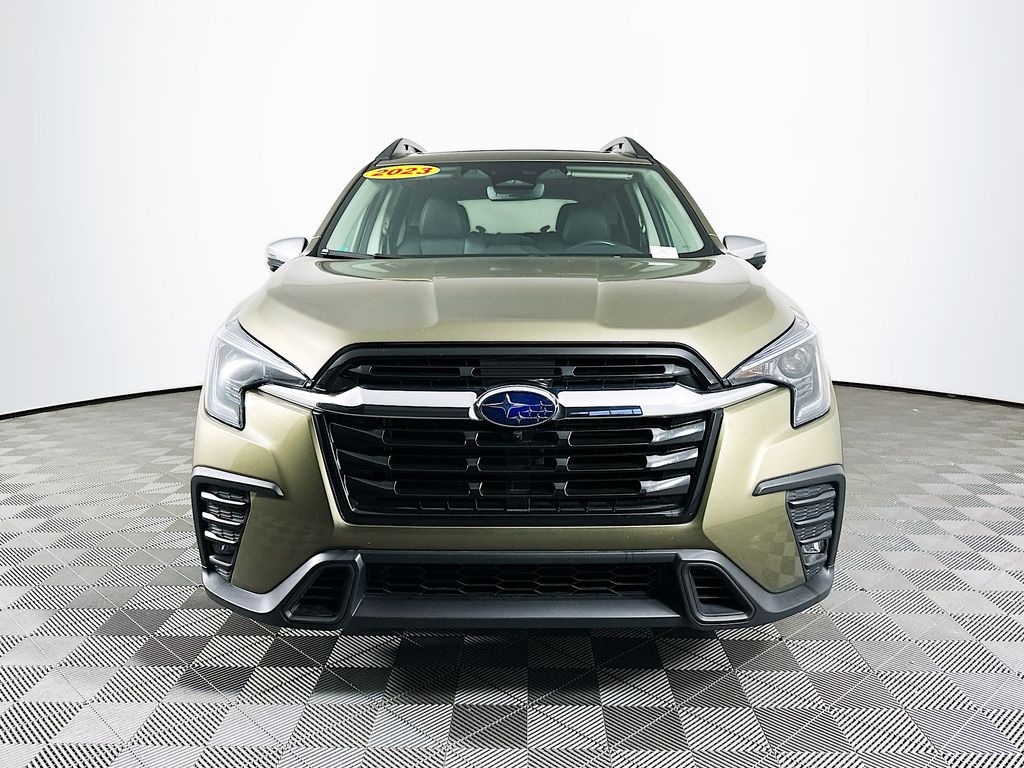2023 Subaru Ascent Limited photo 3