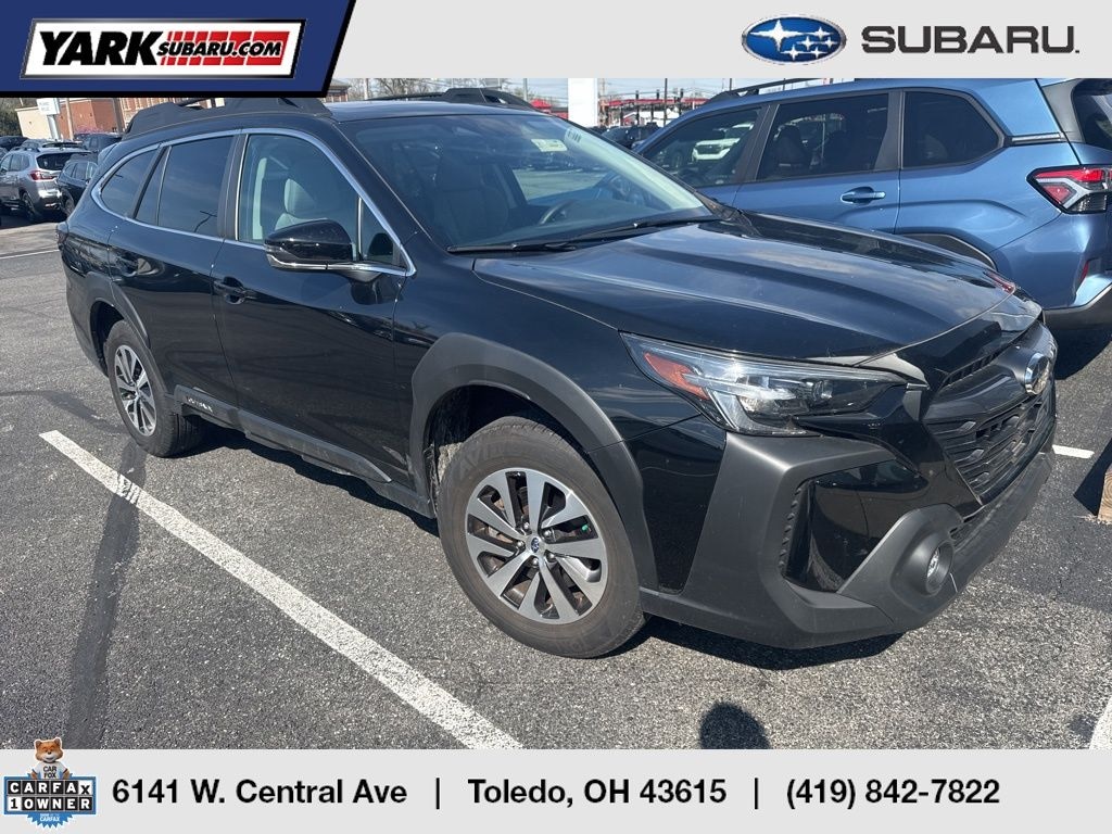 Used 2025 Subaru Outback Premium SUV