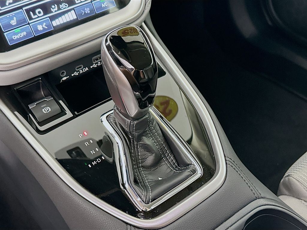 2025 Subaru Legacy Premium - Photo 22