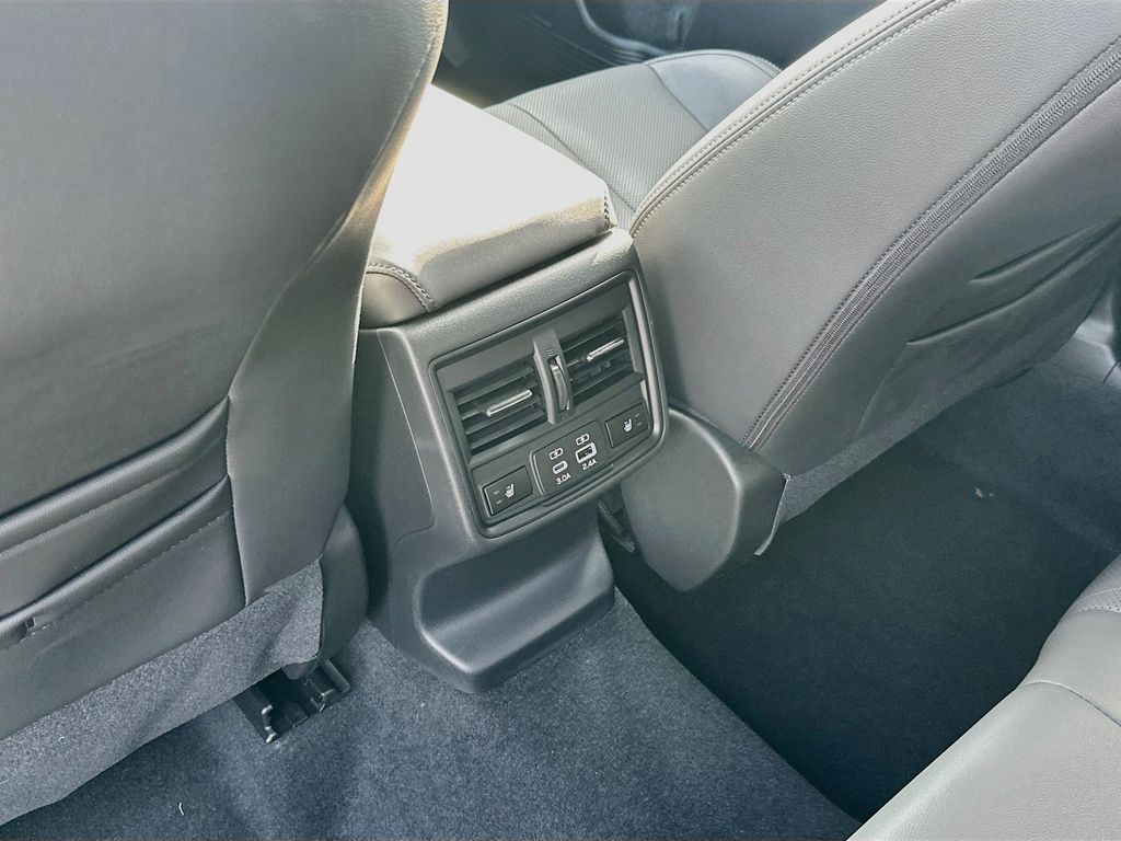 2026 Subaru Outback Limited - Photo 32