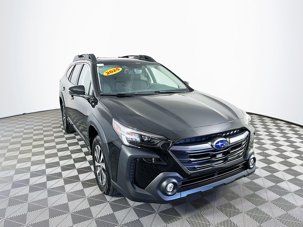 2025 Subaru Outback Premium photo 2