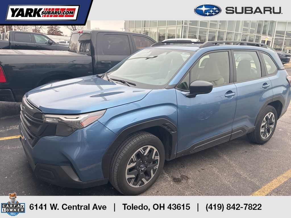 2025 Subaru Forester Base's photo