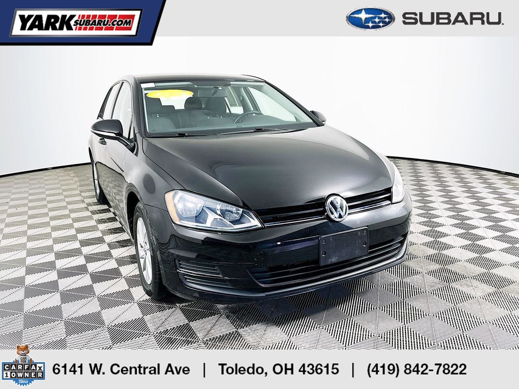 2016 Volkswagen Golf TSI S