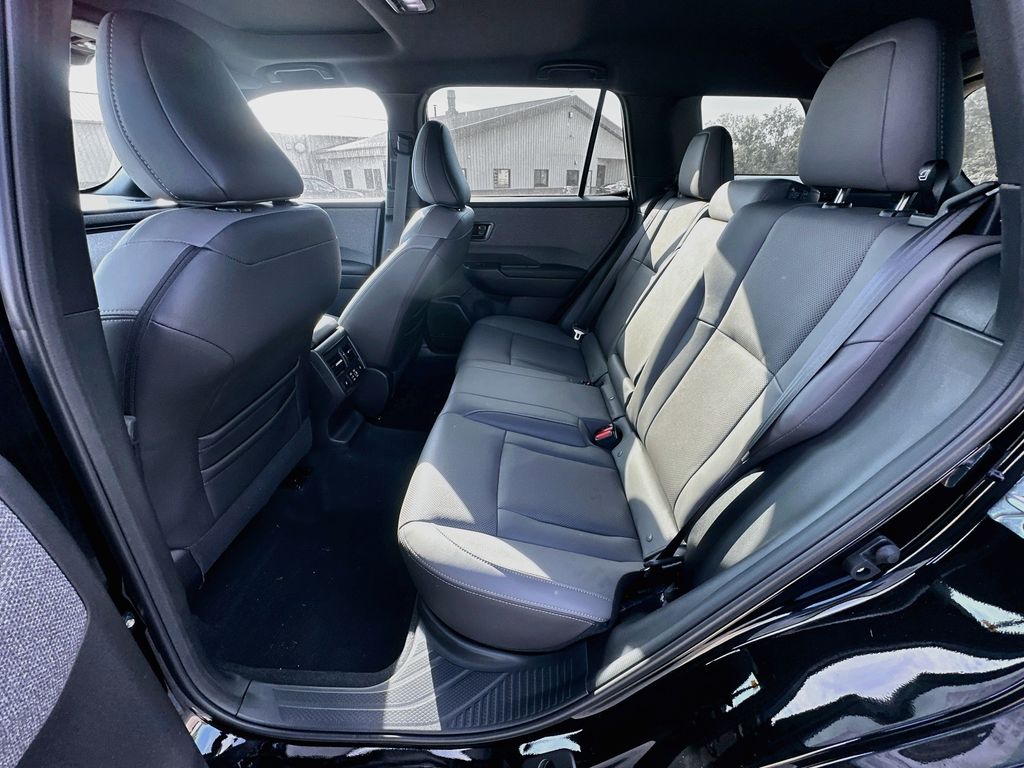 2026 Subaru Outback Limited - Photo 31
